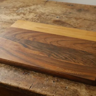 Дъска с дупка 29х19х1,8см